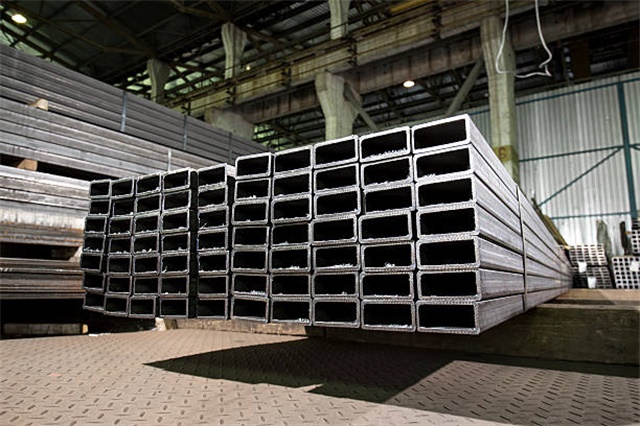 黄陂<font style='color:red'>冷拔方管</font>弯曲半径